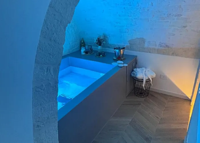 Doro' & Luxury 4* Noci